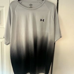 Under Armour t-shirt